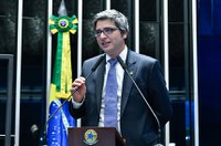 Carlos Portinho manifesta apoio ao jornal Gazeta do Povo