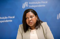 IFI chama atenção para efeitos fiscais do Auxílio Brasil