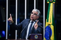 Girão critica 'interferência direta do TSE no processo eleitoral'