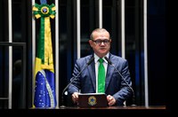 Wellington destaca dispensa de doação de vacina anticovid ao SUS