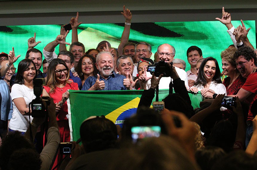 Pronunciamento do presidente eleito Luiz Inácio Lula da Silva após resultado das eleições no Hotel Intercontinental  Foto: Rovena Rosa/Agência Brasil