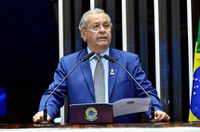 Jayme Campos registra avanço de projeto que aumenta limite de faturamento de MEI