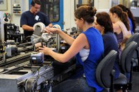 Relatório da IFI destaca crescimento econômico e faz alerta sobre dívida pública