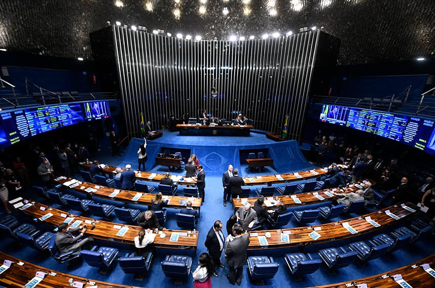 Mesa: 
senador Marcelo Castro (MDB-PI);
presidente do Senado Federal, senador Rodrigo Pacheco (PSD-MG); 
secretário-geral da Mesa, Gustavo A. Sabóia Vieira;
vice-presidente do Senado Federal, senador Veneziano Vital do Rêgo (MDB-PB); 
senador Elmano Férrer (PP-PI).