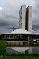 Senado recebe MP que amplia margem do consignado