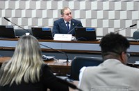 Títulos verdes podem ser 'portas de saída' de programas sociais, aponta debate