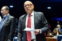 Amin quer que Advocacia do Senado aprecie notificação sobre requerimentos de impeachment