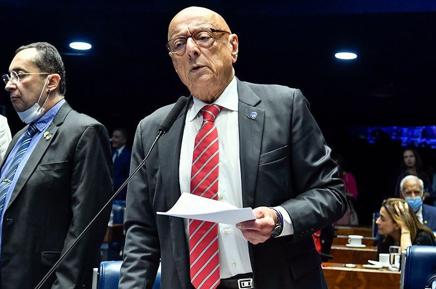 Bancada:
senador Esperidião Amin (PP-SC) em pronunciamento; senador Jorge Kajuru (Podemos-GO).