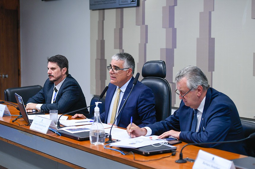Mesa:
vice-presidente da CTFC, senador Marcos do Val (Podemos-ES);
presidente eventual da CTFC, senador Eduardo Girão (Podemos-CE);
senador Luis Carlos Heinze (PP-RS).