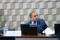 Izalci: comissão fará debate técnico sobre urnas eletrônicas