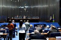 Plenário pode votar nesta quarta PEC da Transição e outras sete matérias