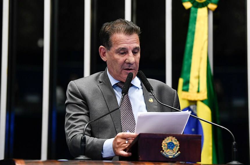 Em discurso, à tribuna, relator do PLV 29/2022, senador Vanderlan Cardoso (PSD-GO).