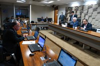 CAE aprova seis autorizações para créditos externos