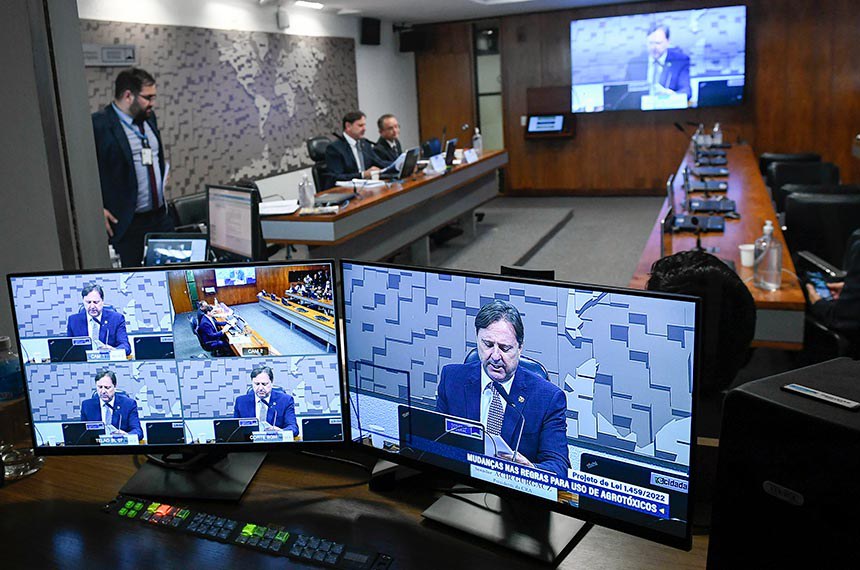 Mesa:
relator do PL 1.459/2022, senador Acir Gurgacz (PDT-RO);
presidente eventual da CRA, senador Zequinha Marinho (PL-PA).