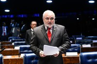 Política Nacional de Educação Digital é aprovada e volta para Câmara