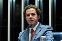 Aprovado projeto que permite agentes de saúde e de endemias acumular cargo