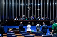 Congresso promulga emenda que impede lei federal de criar despesa sem fonte de receita