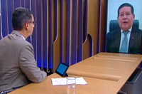 Oposição ao governo, Hamilton Mourão defende reformas