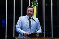 Alan Rick defende obras no Acre e mais médicos no Norte