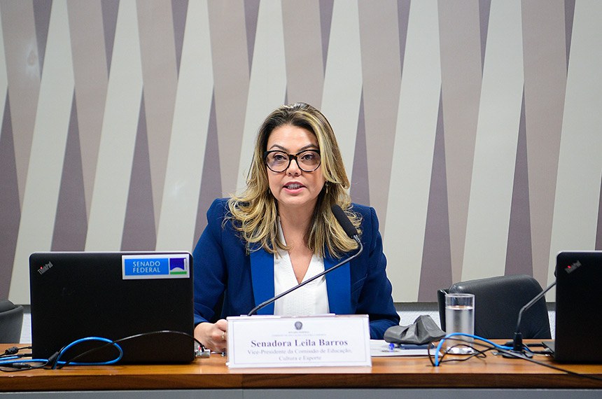 Mesa:
vice-presidente da CE, senadora Leila Barros (PDT-DF).