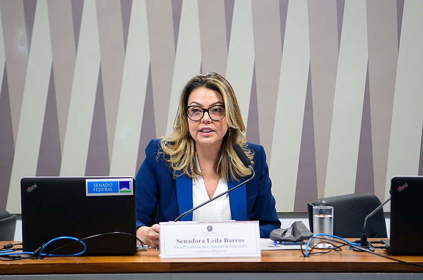 Mesa:
vice-presidente da CE, senadora Leila Barros (PDT-DF).
