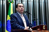 Próximos quatro anos serão "favoráveis à política", diz Kajuru