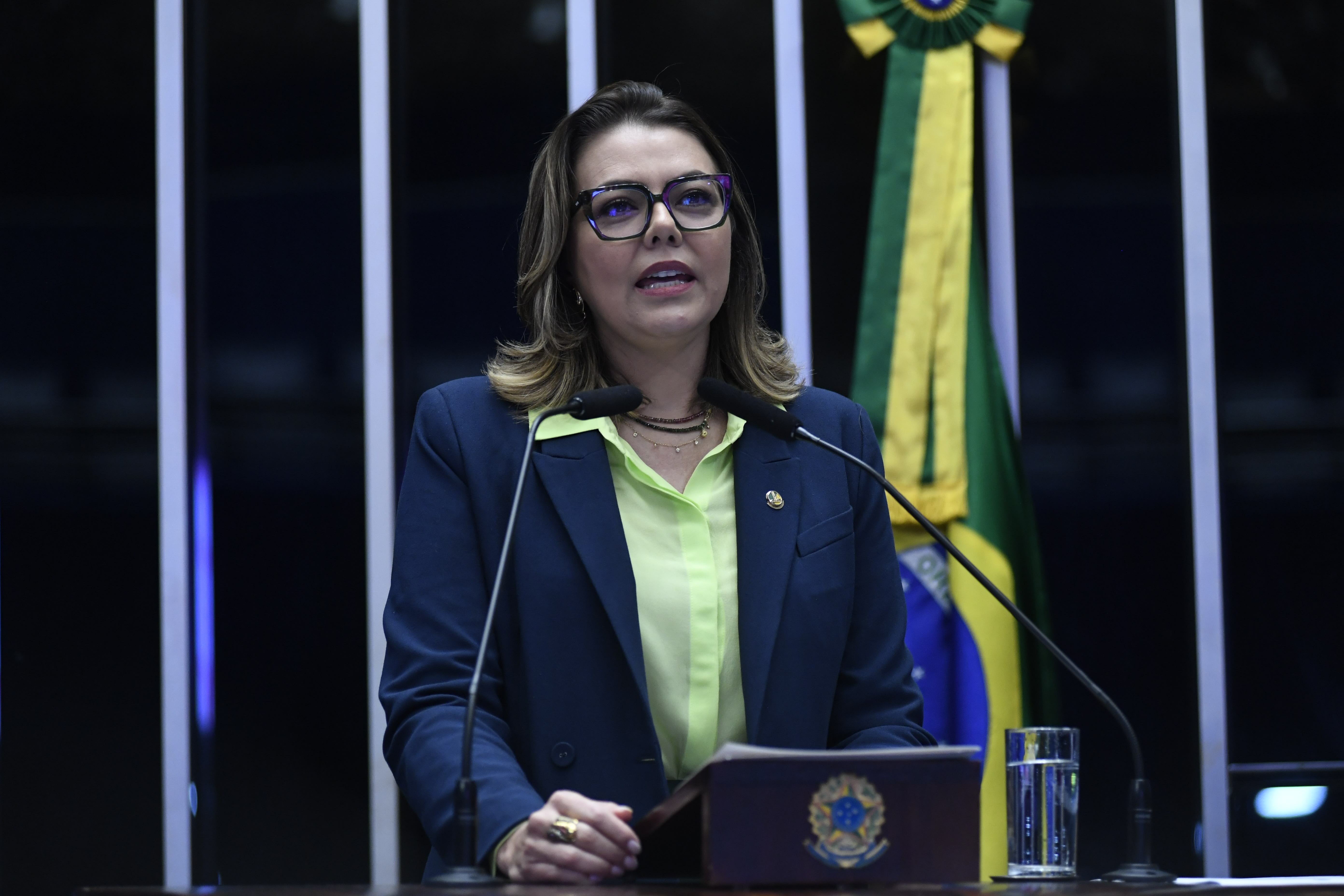 Em discurso, à tribuna, procuradora especial da Mulhers no Senado Federal, senadora Leila Barros (PDT-DF).