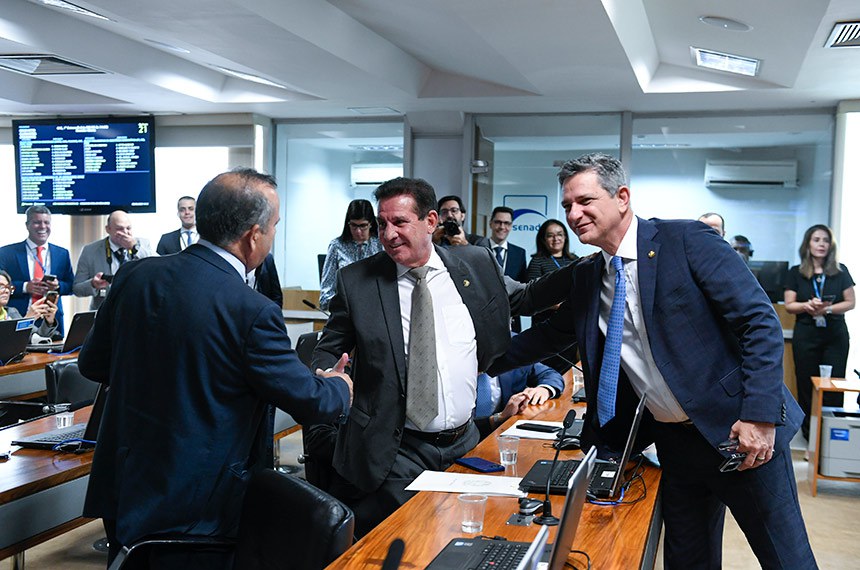 Participam:
senador Rogerio Marinho (PL-RN);
senador Vanderlan Cardoso (PSD-GO); 
senador Rogério Carvalho (PT-SE).