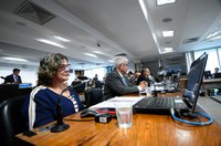 CE cria subcomissão temporária para analisar ensino médio