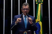 Laércio quer redirecionar recursos de projetos não executados em educação