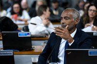 Maior acessibilidade de pessoas com deficiência à Justiça é aprovada na CDH