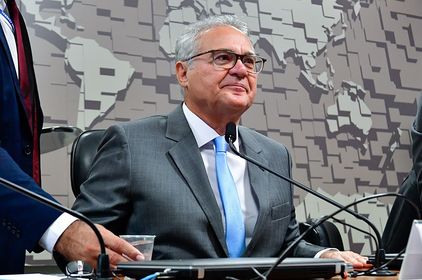 Senador Renan Calheiros (MDB-AL) é o novo presidente da Comissão de Relações Exteriores (CRE).
