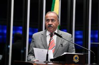 Rodrigues cobra transferência de servidores de ex-territórios para a União