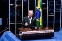 Zequinha Marinho homenageia Conjove-PA e Rede Boas Novas