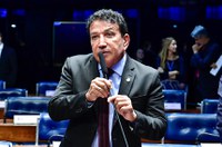 Magno Malta propõe acabar com inimputabilidade de menores