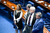 Soraya apresenta questão de ordem sobre CPI dos atos antidemocráticos