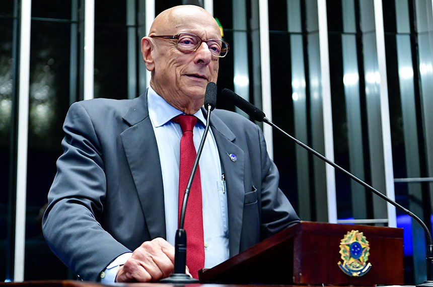 Em discurso, à tribuna, senador Esperidião Amin (PP-SC).