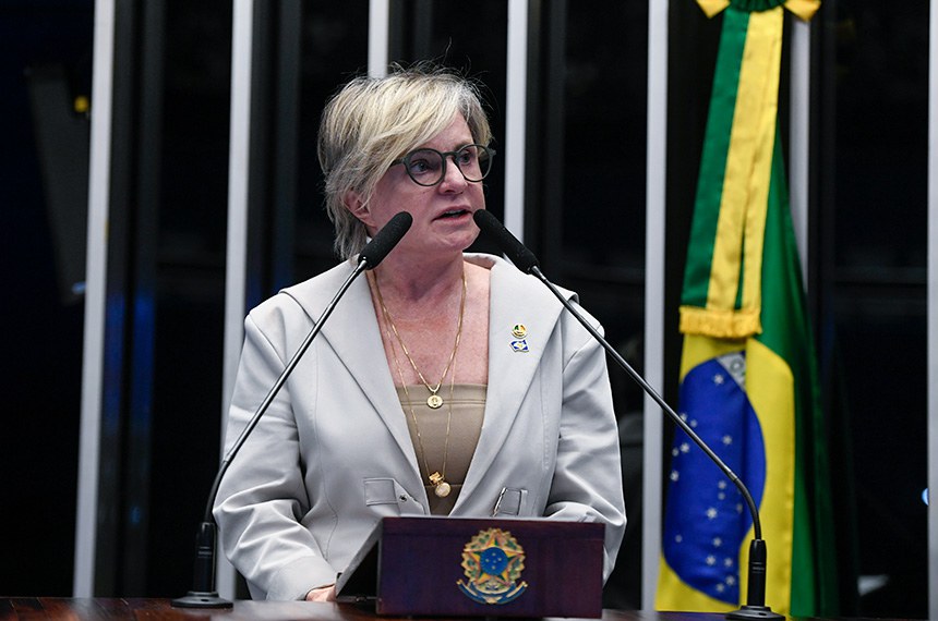 Em discurso, à tribuna, senadora Margareth Buzetti (PSD-MT).