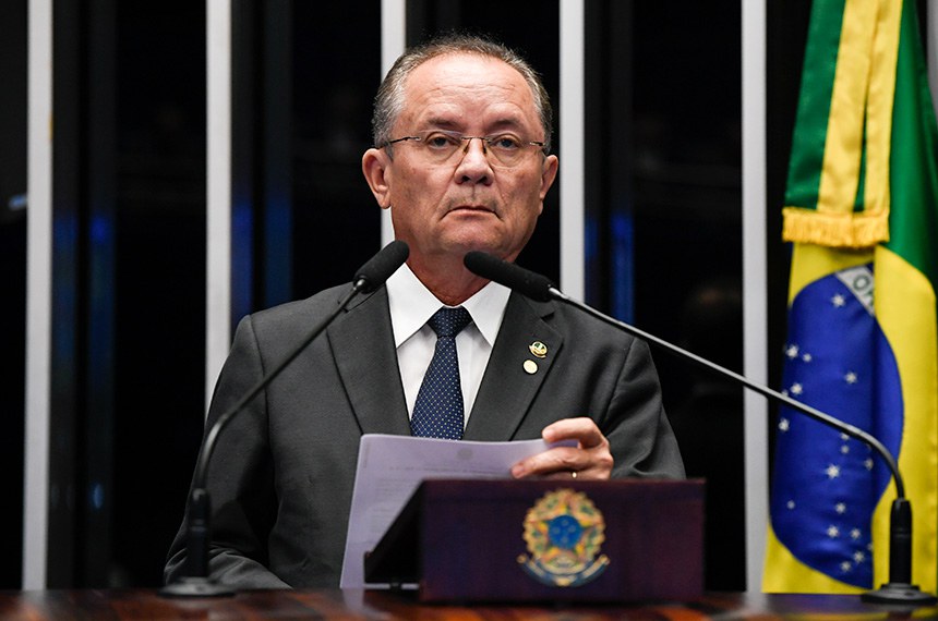 Em discurso, à tribuna, senador Zequinha Marinho (PL-PA).