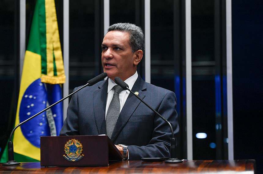 Em discurso, à tribuna, senador Mecias de Jesus (Republicanos-RR).