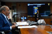 Retomar relações com a Venezuela beneficia o Brasil, aponta senador