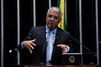 Girão pede apoio de senadores para criação de CPI mista do crime organizado