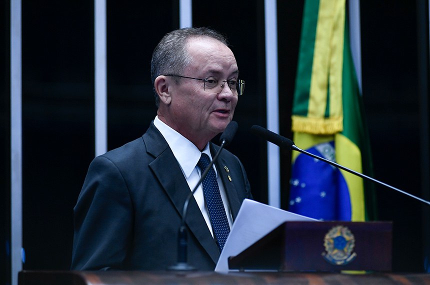 Em discurso, à tribuna, senador Zequinha Marinho (PL-PA).