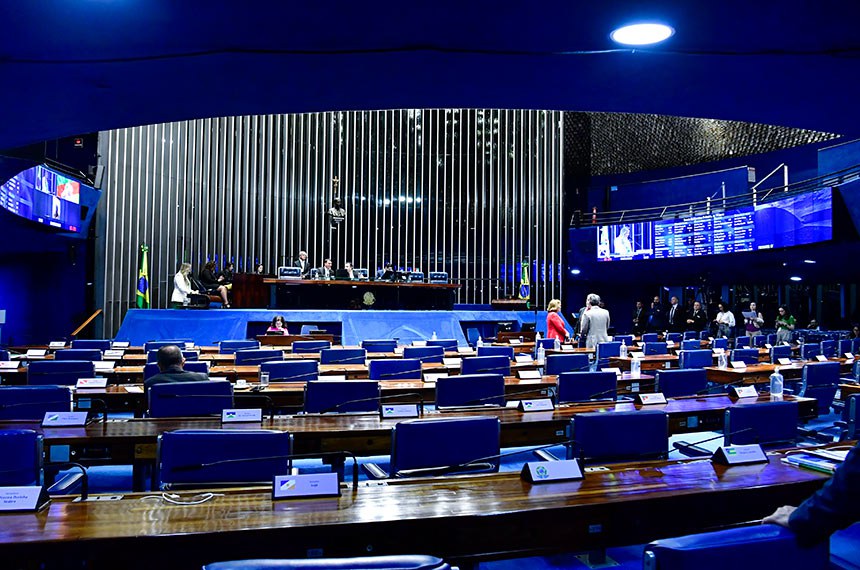 Mesa:
senador Flávio Bolsonaro (PL-RJ);
presidente do Senado Federal, senador Rodrigo Pacheco (PSD-MG);
secretário-geral da Mesa do Senado Federal, Gustavo A. Sabóia Vieira.