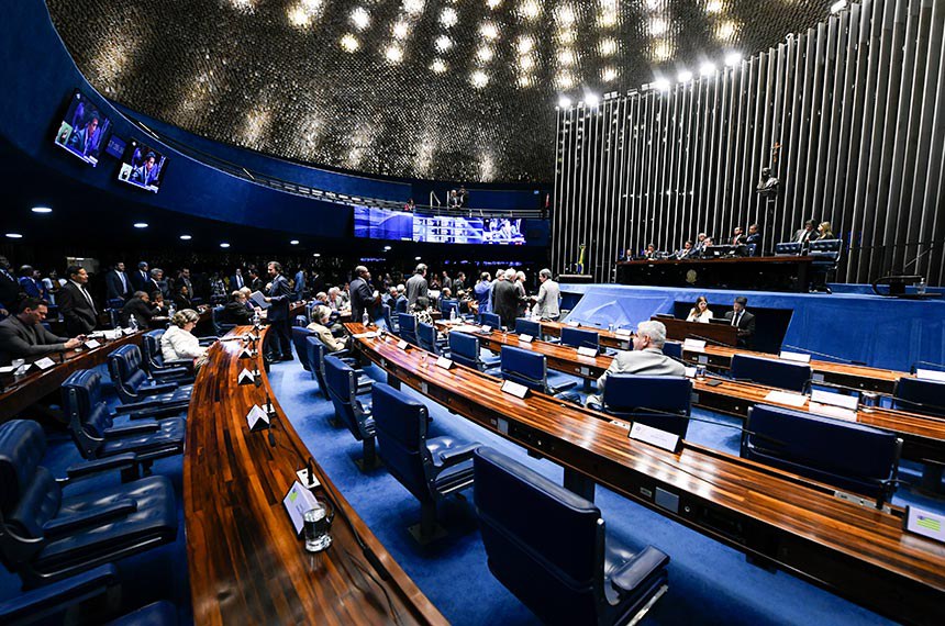 Mesa:
deputado Sergio Souza (MDB-PR);
senador Flávio Bolsonaro (PL-RJ); 
senador Cleitinho (Republicanos-MG);
presidente do Senado Federal, senador Rodrigo Pacheco (PSD-MG);
secretário-geral da Mesa do Senado Federal, Gustavo A. Sabóia Vieira.