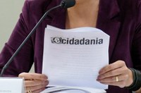 CDH transforma em projetos sugestões que estabelecem pisos salariais