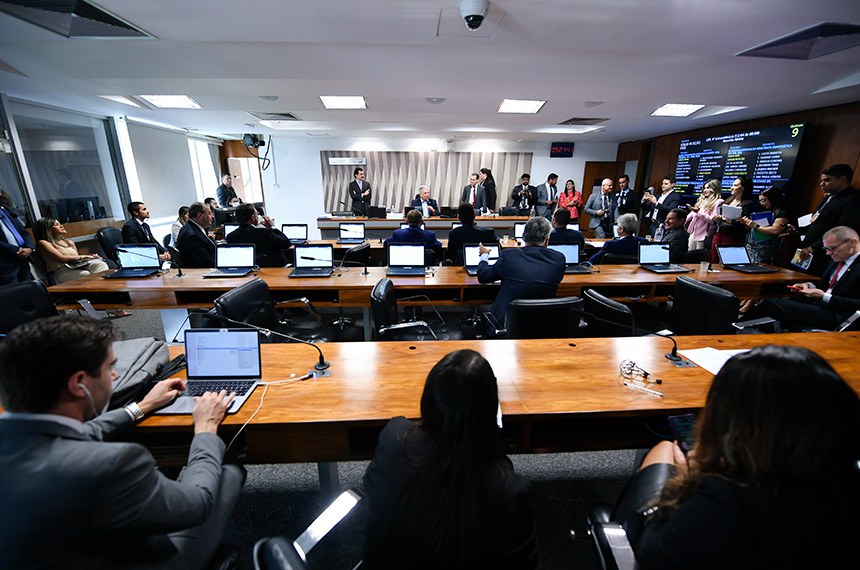 Bancada:
senador Hamilton Mourão (Republicanos-RS); 
senador Jaime Bagattoli (PL-RO); 
senador Jorge Seif (PL-SC); 
senador Sergio Moro (União-PR); 
senador Izalci Lucas (PSDB-DF); 
senador Flávio Bolsonaro (PL-RJ); 
senador Omar Aziz (PSD-AM);
senador Eduardo Girão (Novo-CE); 
senador Fabiano Contarato (PT-ES).