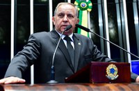 CPI é essencial para esclarecer atentados de 8 de janeiro, diz Izalci