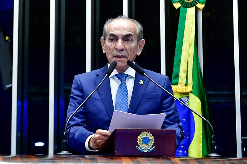 Em discurso, à tribuna, senador Marcelo Castro (MDB-PI).