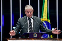 Senado homenageia vítimas do Holocausto; dois sobreviventes contam suas histórias